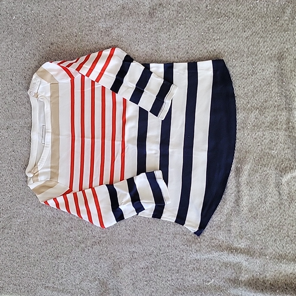 Charter club MP curved hem top